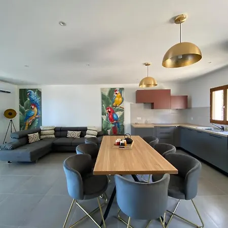 Apartment La Listrella &