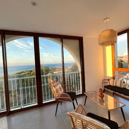 Apartment La Listrella & *