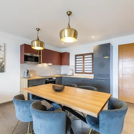 Apartament La Listrella & *