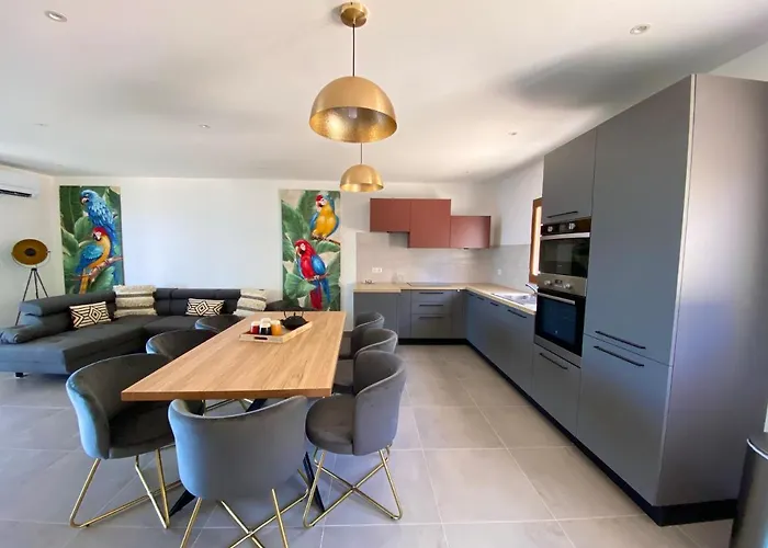 Apartamento La Listrella & *